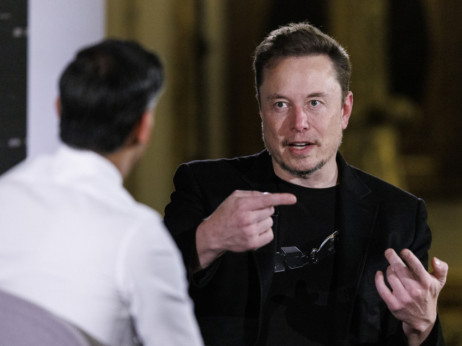 Elon Musk predstavio Grok, buntovnički UI s dozom duhovitosti