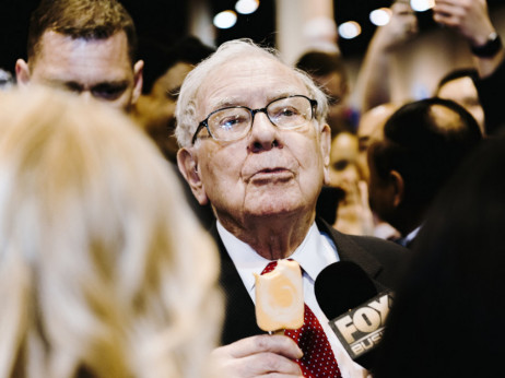 Buffett ne zna u što bi više ulagao pa kupuje dionice svoje kompanije
