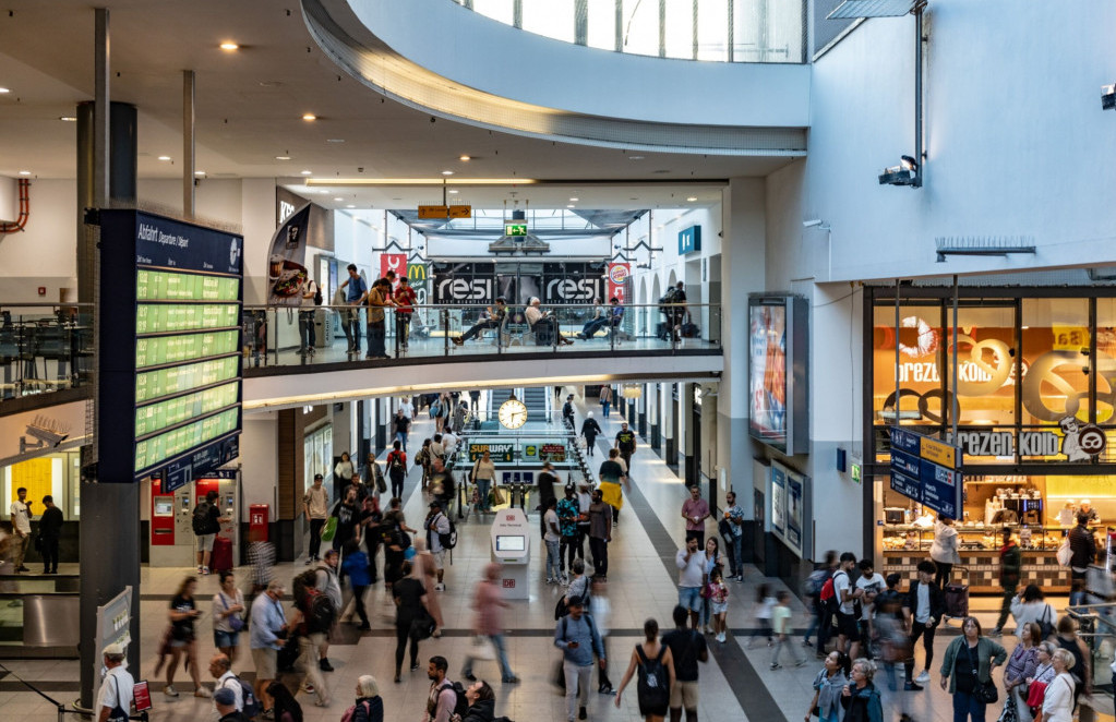 Europljani u siječnju kupovali manje nego lani, podaci za Hrvatsku u petak
