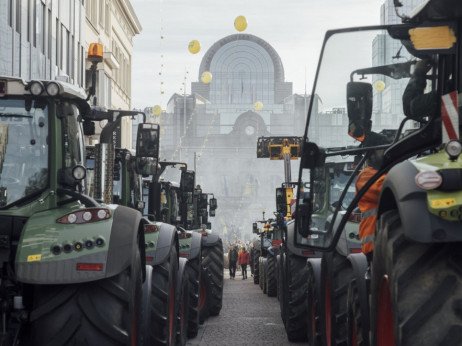 Europska komisija popustila oko pesticida, i hrvatske seljake žulja Ukrajina