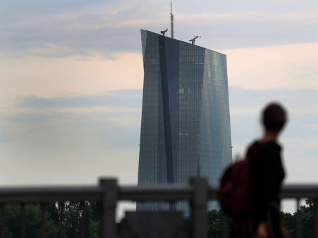 ECB kamate ostavio nepromijenjenima