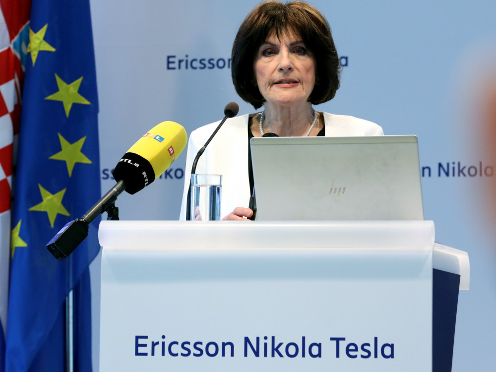 Pad devetomjesečnih prihoda razočarao dioničare Ericssona Nikole Tesle