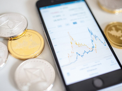 Dok zlato obara rekorde, medalju osvaja bitcoin