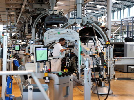 Narudžbe u njemačkim tvornicama rastu, budi se nada u ekonomski oporavak