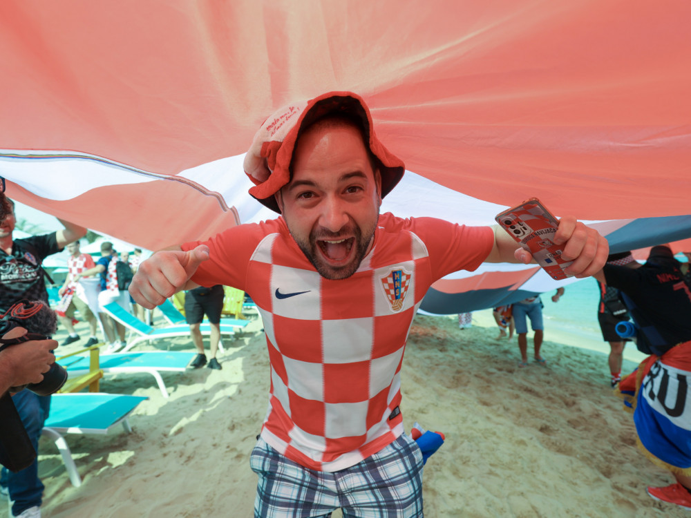 Fitch povećao dugoročni kreditni rejting Hrvatske na A-