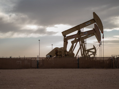 Cijena nafte pada kako se smanjuju rizici oko ponude