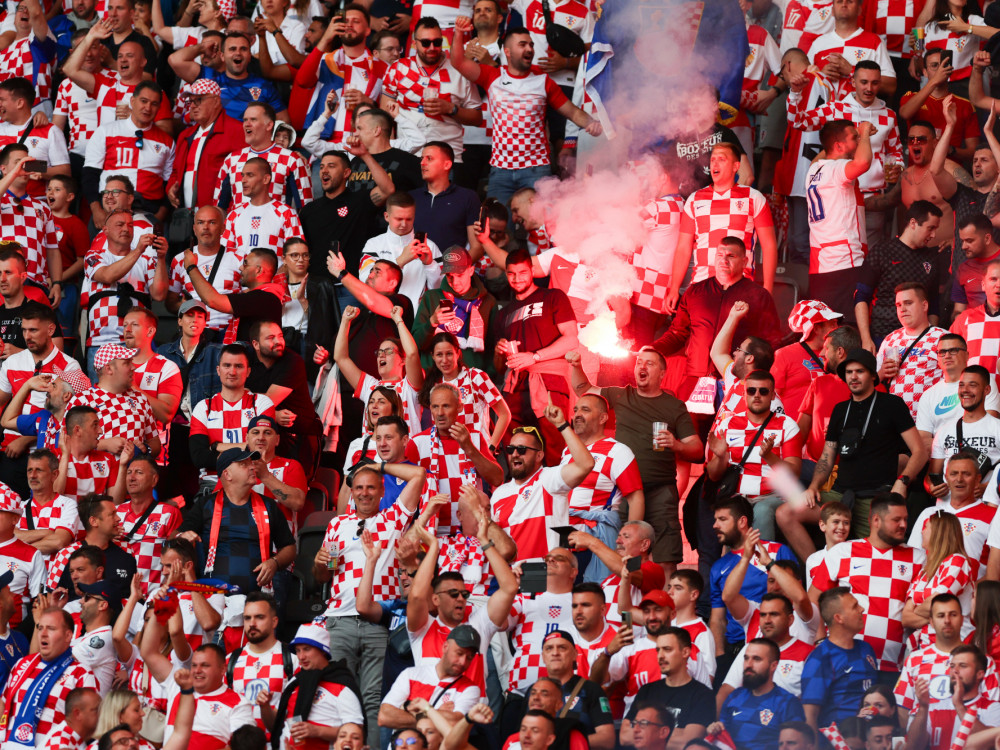 Tjedan zapalili Vatreni, gospodarski uspjesi, ali i novi požar u Pripuzovoj tvrtki