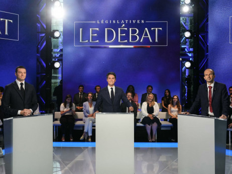 Glavne francuske stranke sukobljavaju se oko gospodarstva, imigracije