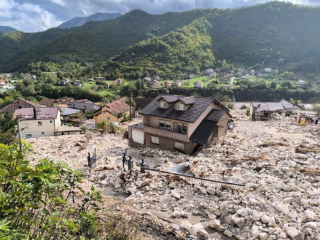 Poplave širom BiH: Zabilježene žrtve, prekid veze između Sarajeva i Mostara