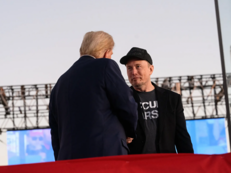 Трамп го предупреди Маск да не ги поддржува демократите бидејќи ќе има „многу сериозни последици“