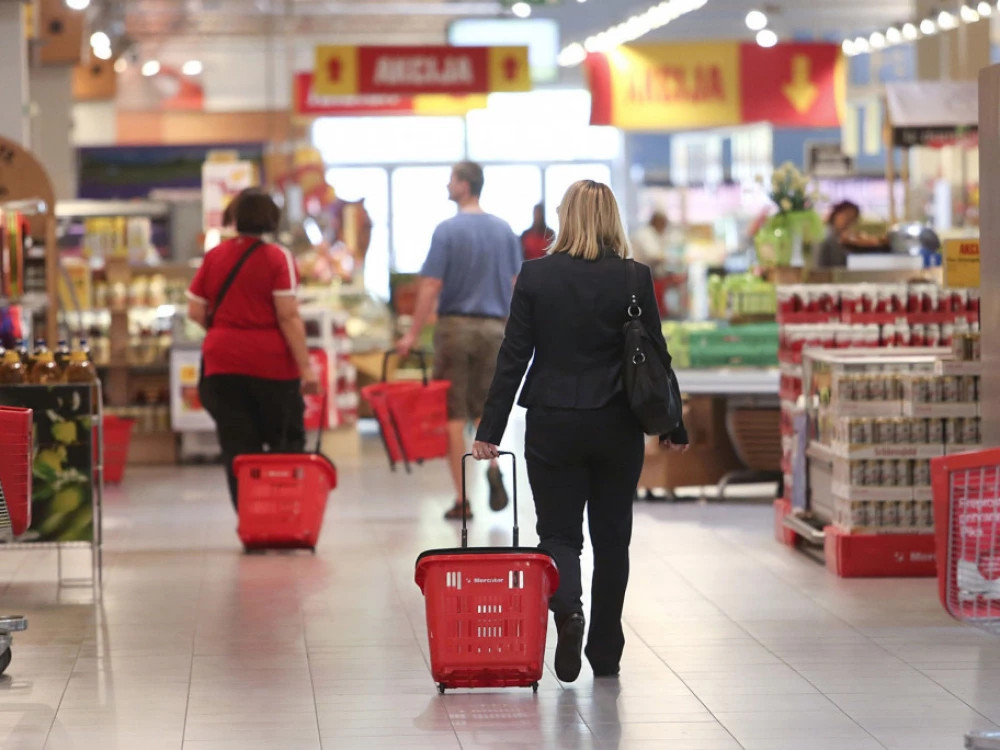 Prihodi domaćih trgovaca i dalje solidno rastu – tko je najviše profitirao?