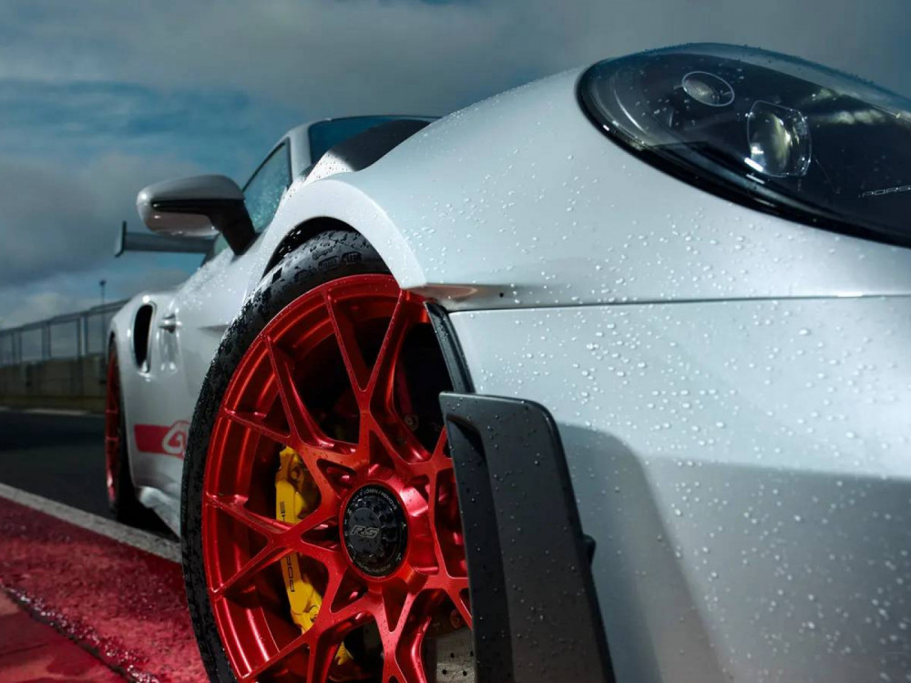 Dvostruki udar na Porsche - carine rastu, Kina koči prodaju