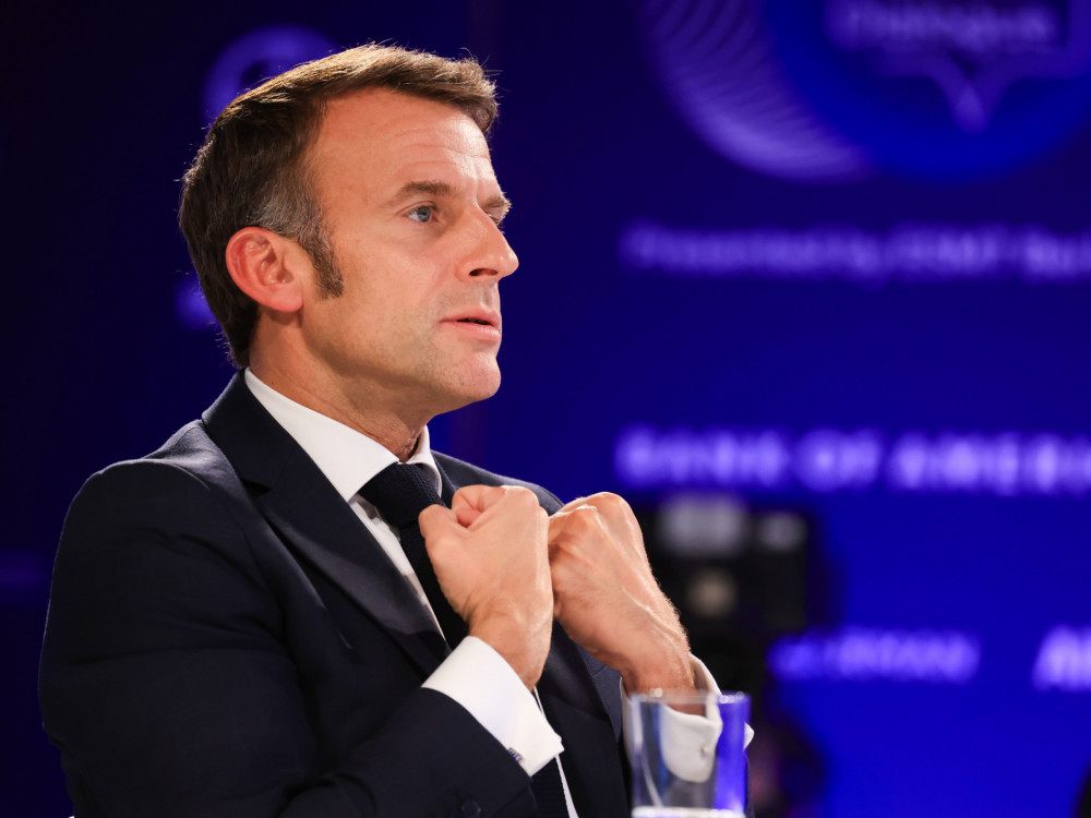 Ukratko iz svijeta – Macron za oštriji pristup Putinu