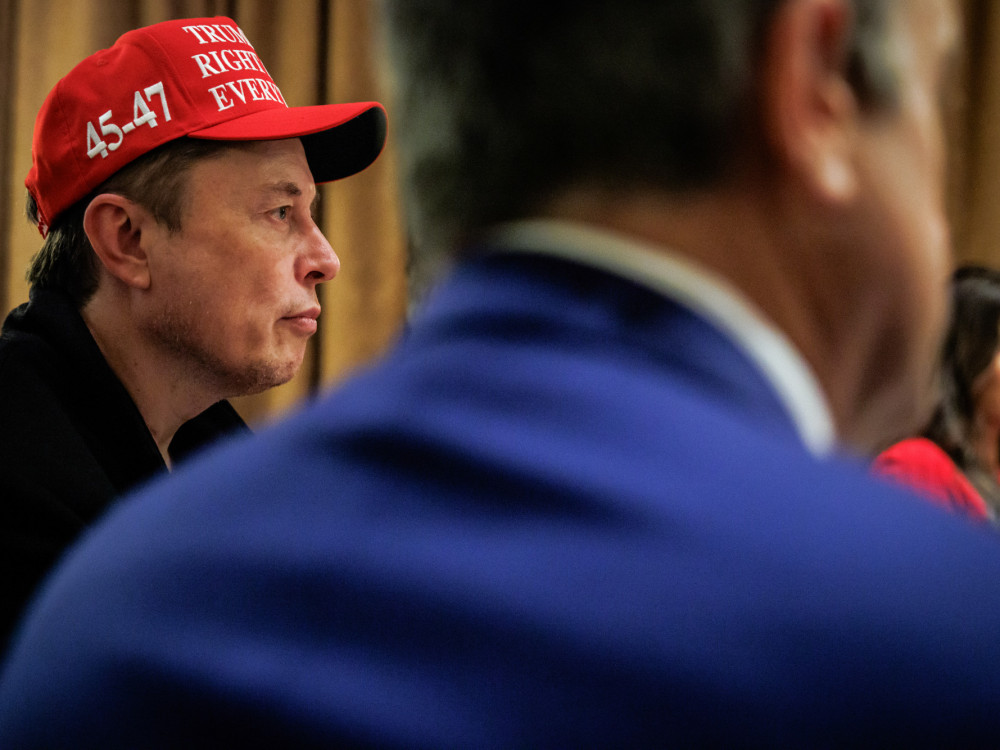 Musk profitira dok Trumpove carine pogađaju konkurenciju