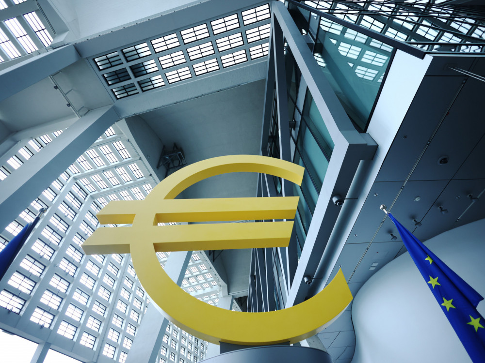 Neki dužnosnici ECB-a žele manje nadzora nad bankama