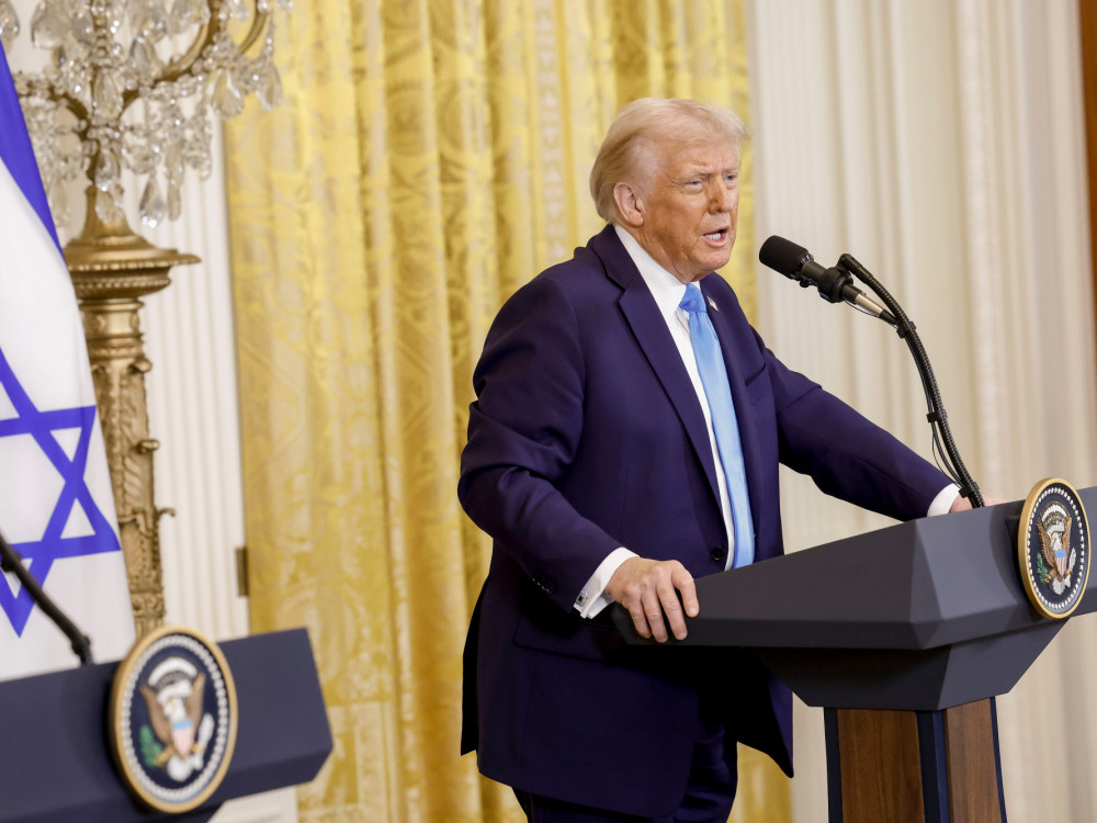 Trump: Powell je bedak!