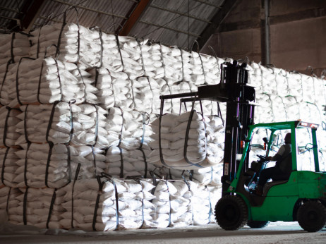 Šećer tone, a marže rastu. Zašto pad cijena ide na ruku Atlanticu i Podravki?