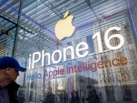 Pukla AI bajka u Appleu. Siri više ne može sama, zovu u pomoć OpenAI i Anthropic