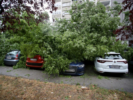 Nevrijeme vam je oštetilo auto? Evo kad imate pravo na odštetu
