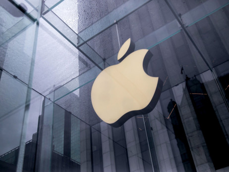 Apple ponovno postaje sigurna luka dok AI trgovanje pokazuje znakove nestabilnosti