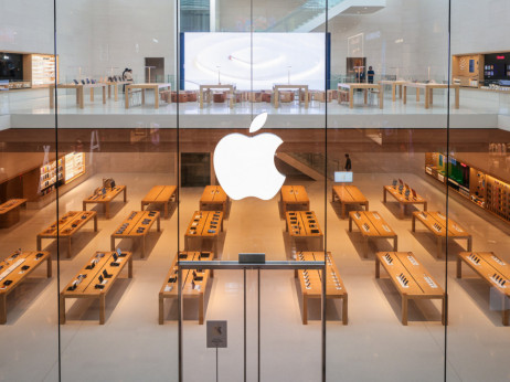 Meta preotima direktora Applea za umjetnu inteligenciju