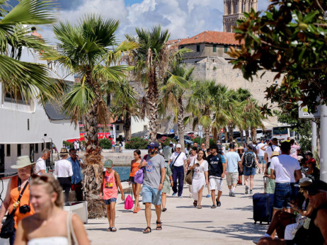 Idućeg tjedna stižu željno iščekivane turističke brojke za srpanj