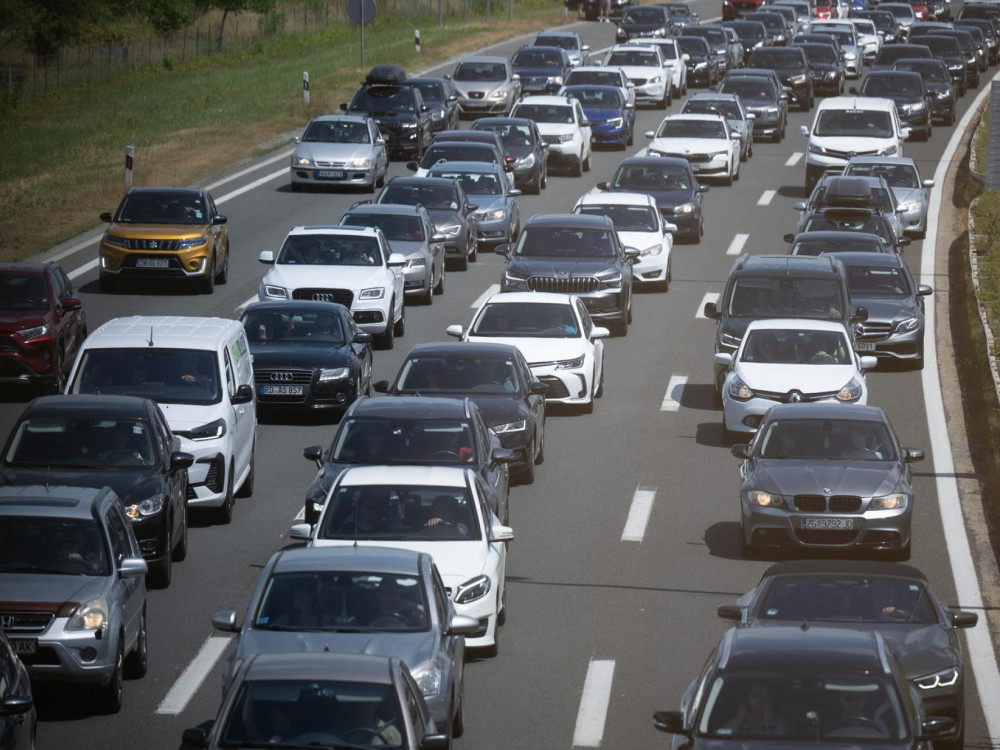 Od Rolls-Roycea do jeftinih 'Kineza' – dvoznamenkast rast prodaje auta u Hrvatskoj