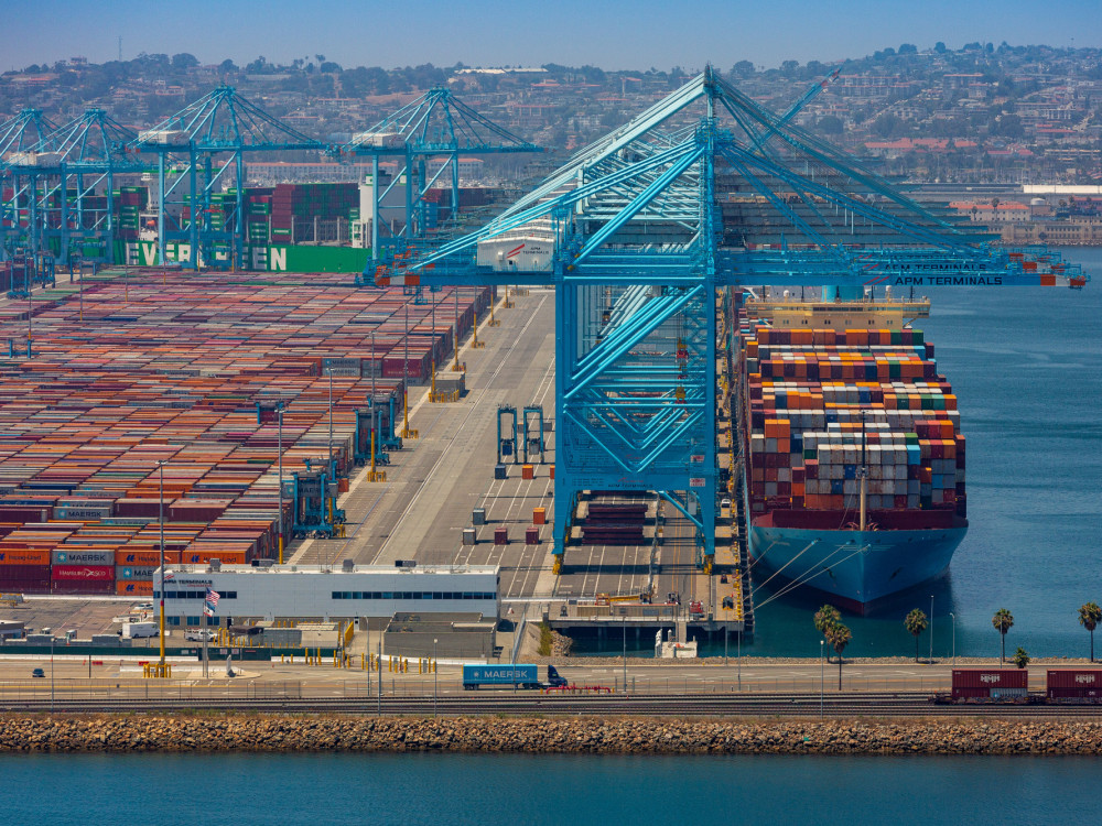 Trumpove carine postale službene – globalna trgovina ulazi u novu fazu