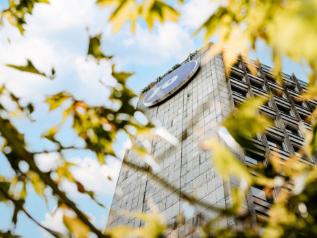 NLB s rekordnom dobiti? Četiri analitičara o poslovanju NLB-a i o iznosu dividende