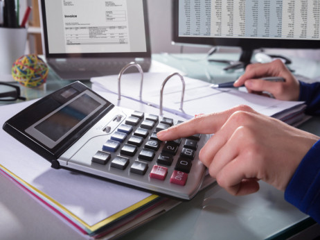 Сметководителите не стигнаа во рок да ги поднесат пријавите, УЈП има проблем со системот е-даноци