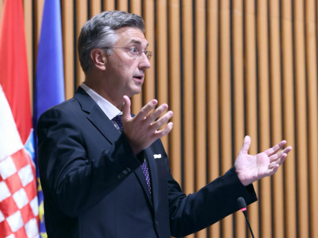 Državna prosječna plaća je teško dostižna u privatnom sektoru, zašto?