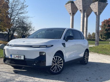 Leapmotor B10 ili kako SAD prodaje kineski pametni telefon na kotačima