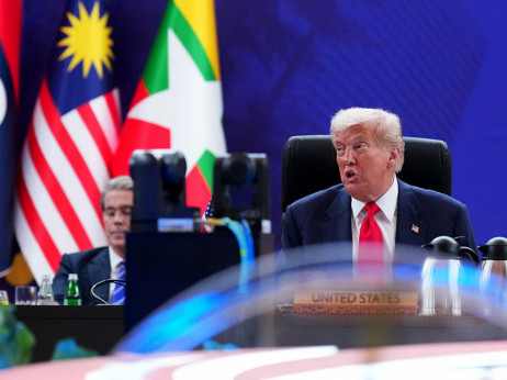 Trump sletio u Japan, veseli se razgovorima s Xijem