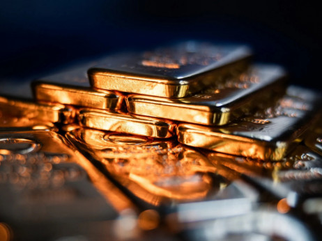 Zlato zadržalo vrijednost, ali kineske dionice bilježe pad nakon porezne promjene