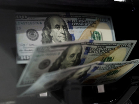 Dolar uzletio na krilima očekivanja trgovaca da Fed neće rezati kamate