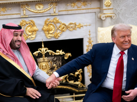 Hutisti tvrde da su napali Saudijsku Arabiju dok SAD prekida niz udara na Iran