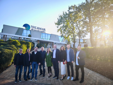 E.ON - Pouzdan partner u razvoju infrastrukture za električna vozila:  37 novih punionica instalirano u Valamaru