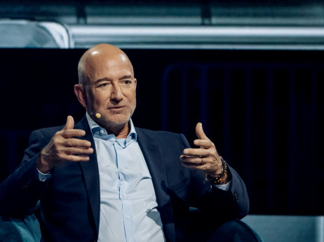 Zašto je Bezos jedinstveni lider na tržištu umjetne inteligencije? Njegova strategija ponovno pomiče granice