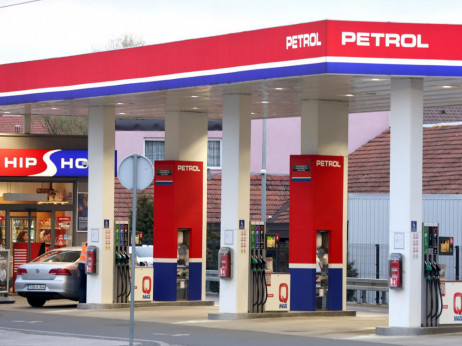 I slovenski Petrol uskače na srpskom tržištu pogođenom sankcijama NIS-u