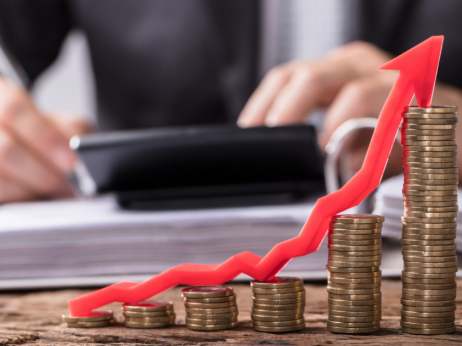 Неделен преглед: Упорна инфлација и потежок долг