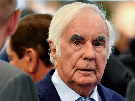 Castelov izvršni direktor bori se protiv pokušaja smjene, evo detalja