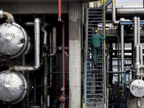 I Petrohemija ide Molu, ali nije isključeno da je preuzme ADNOC