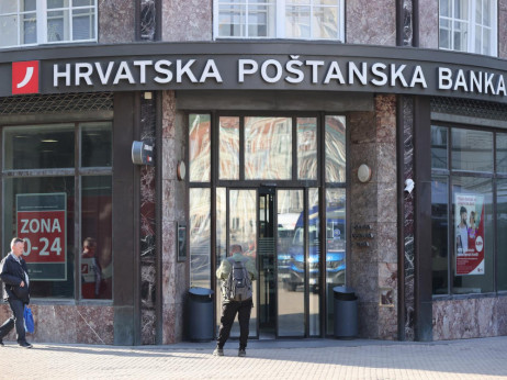 Neobjašnjena trampa dva posto vlasništva u HPB-u između mirovinskih fondova! Donosimo detalje