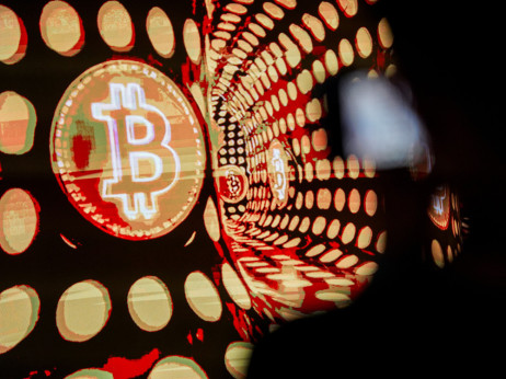 Bitcoin potonuo nakon izraelskog napada na Iran, s tržišta nestalo 128 milijardi dolara