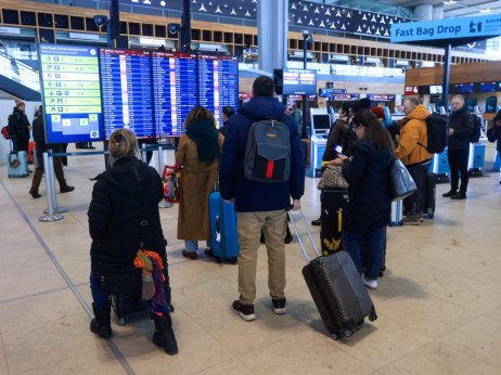 Iranski napadi prizemljili najveće svjetske aviokompanije, otkazano više stotina letova