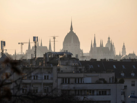 Omiljena oklada Wall Streeta na tržišta u razvoju posustaje dok bjesni rat