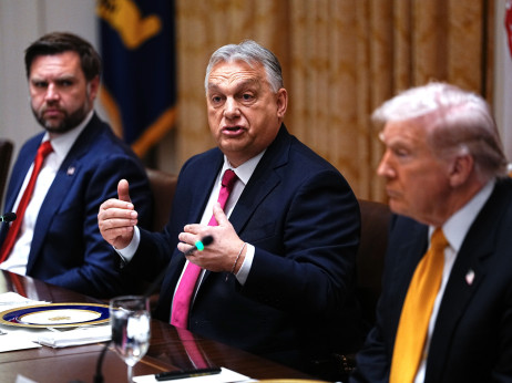 Cijena američke potpore Orbanu pred izbore - Mađarska će kupiti 500 milijuna dolara nafte od SAD-a