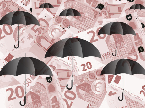 Kako 5.000 dinara mesečno može prerasti u 2,2 miliona - da li penzijski fond nadmašuje banku