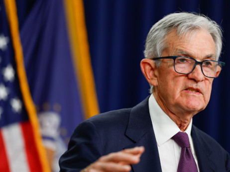 Nastavlja se politička drama oko vođenja Feda, istraga protiv Powella ublažena, ali nije obustavljena