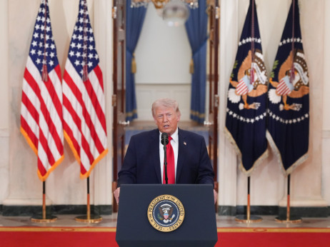 Trumpov govor srušio burze - nafta skočila iznad 106 dolara, dionice potonule